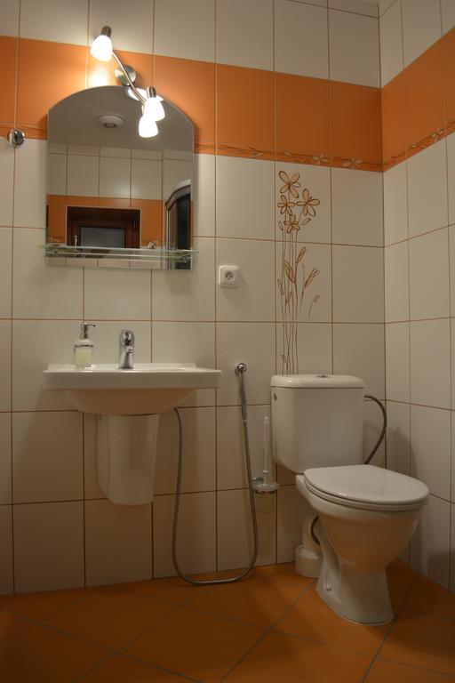 Penzion Farma Dvorec Radnice Habitación foto